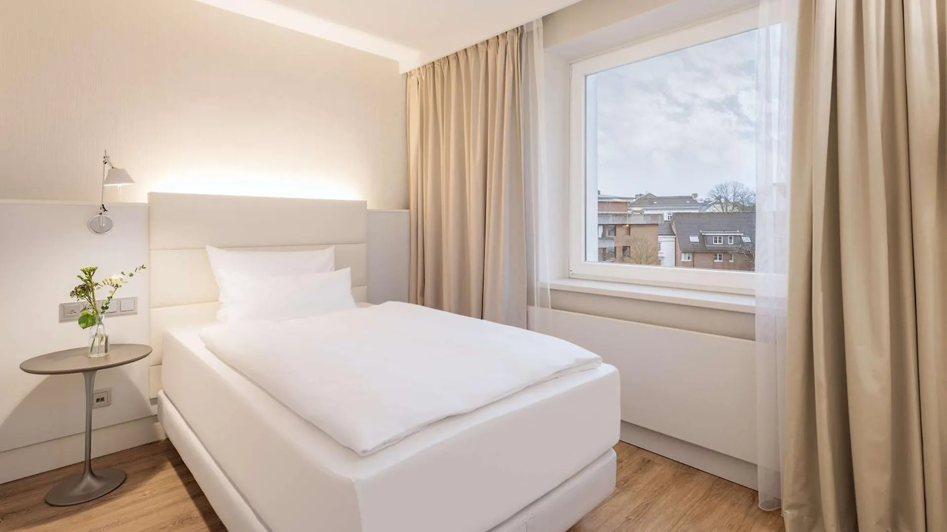 Hotel NH Hamburg Mitte