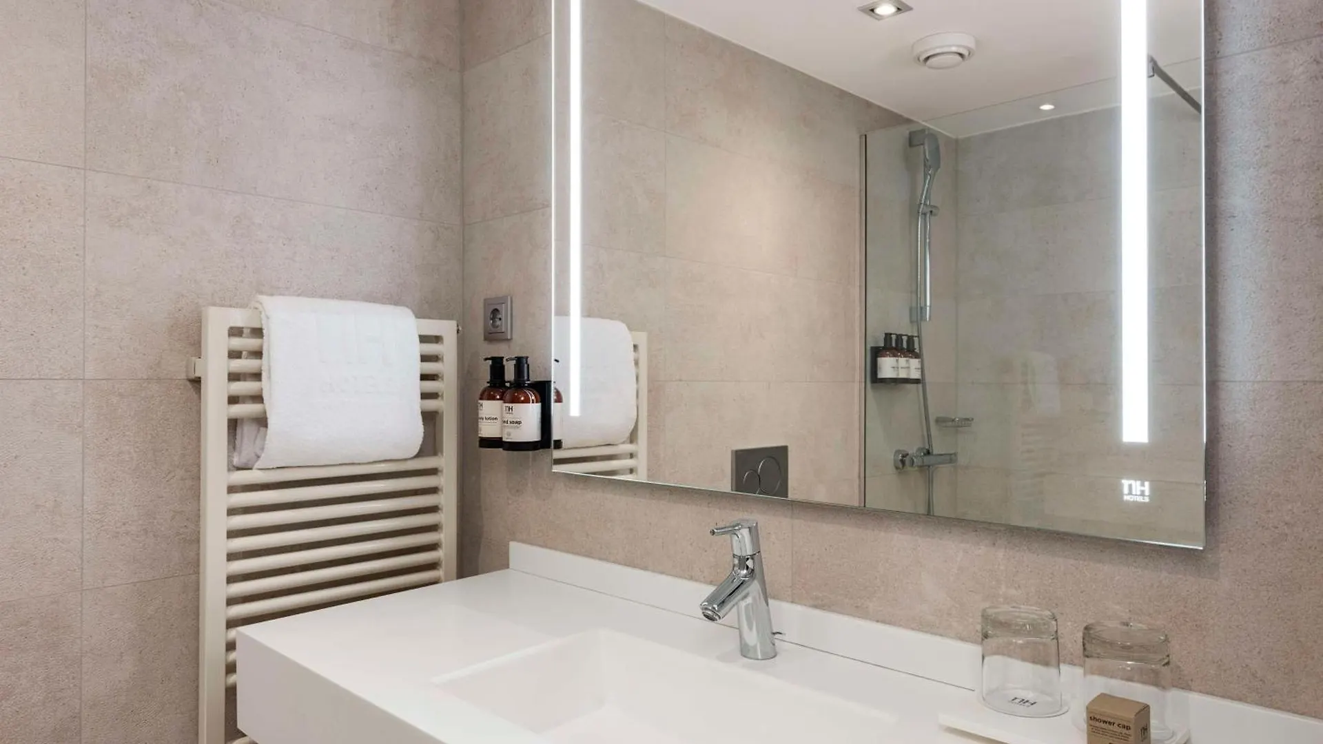 Hotel NH Hamburg Mitte